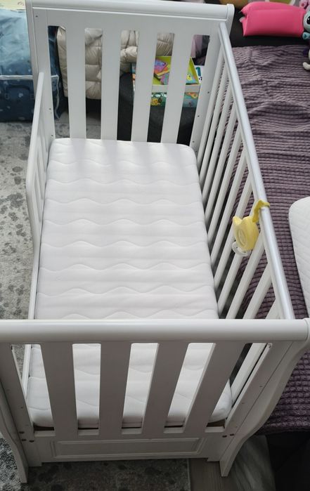 Patut copil lemn alb + saltea