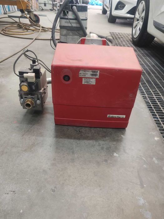 Индустриална газова горелка,подходяща за камери за боядисване.