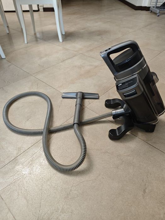 Продается пылесос DAZ technology IZZY PRO 2S