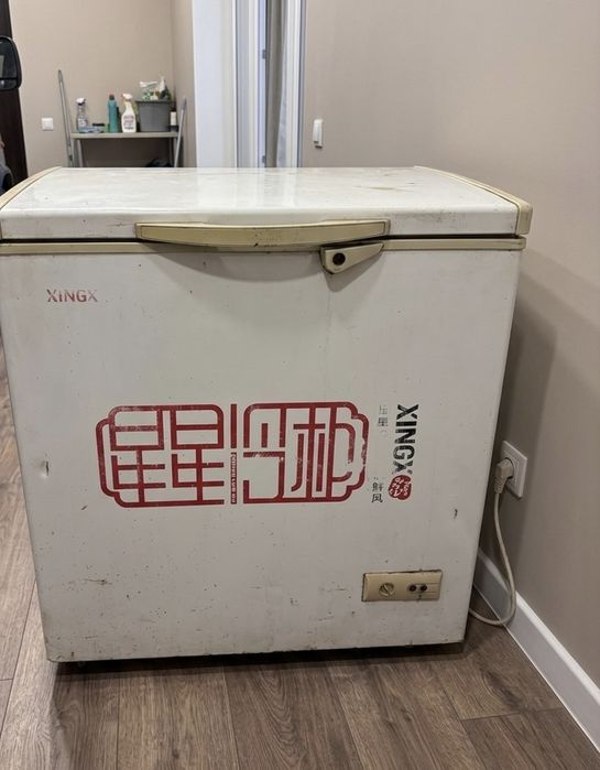 Продам морозильник