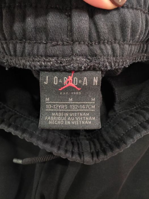 JORDAN New Екип 134-140 см.