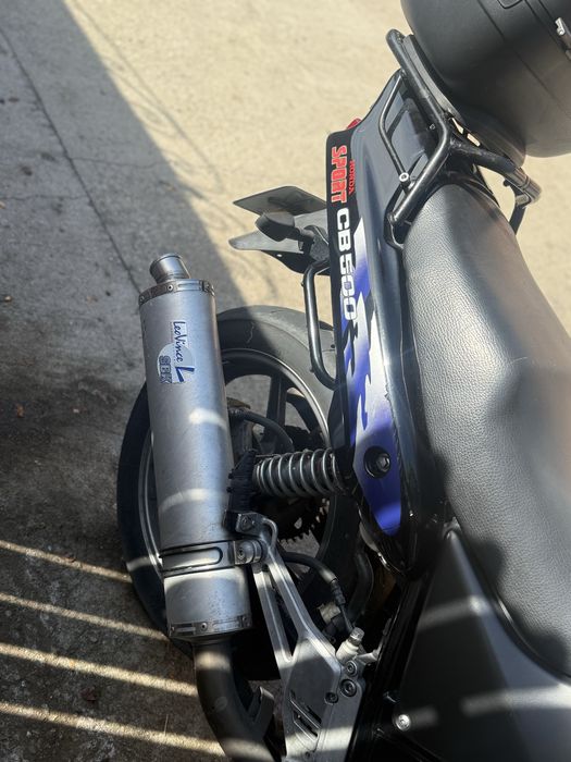 Motocicleta Honda CB500