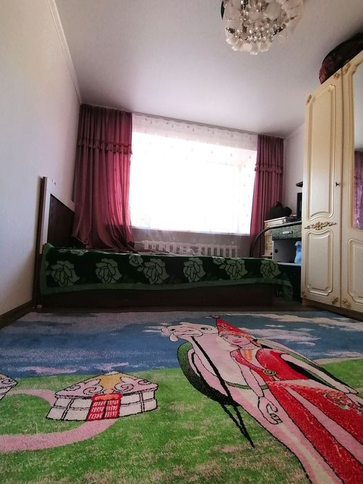 Продам 4-ком квартира