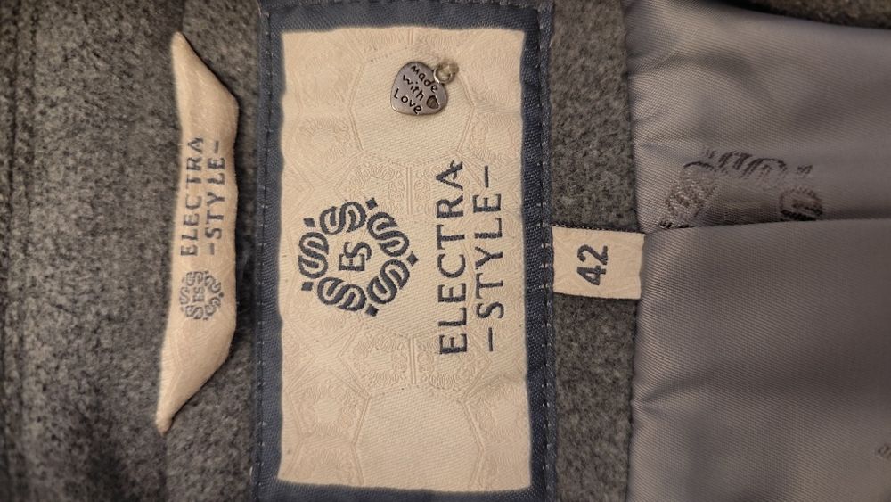 Пальто демисезонное  размер S/36