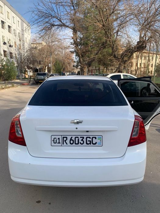 Lacetti 1.8 oq rang 2013-yil