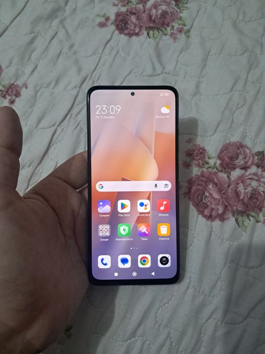 Xiaomi Redmi Note 12 Pro 12/128GB Black Igravoy Original Holati Yaxshi