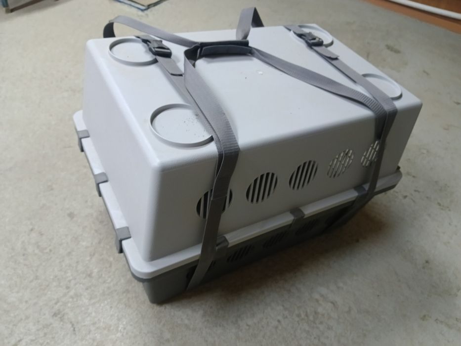 Продам авиабокс для перевозки животных