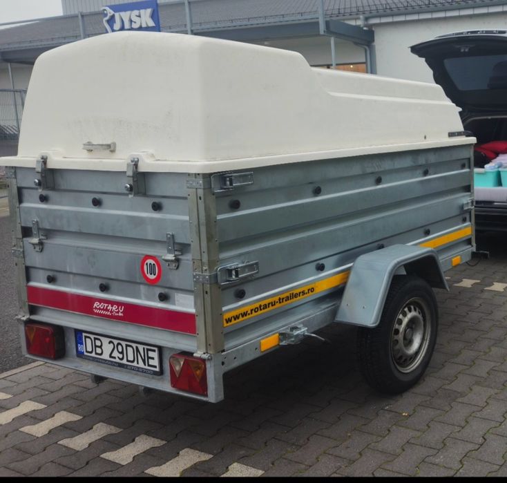 750kg acoperită Înmatriculată. 2024