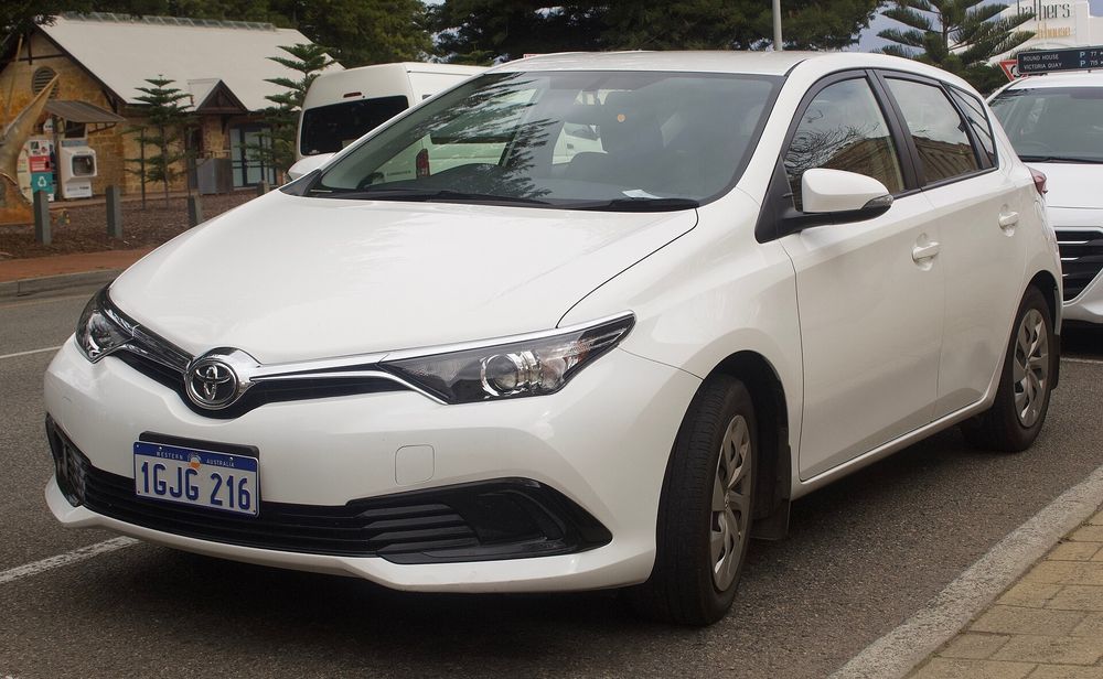 Toyota Corolla (E18), 2014-2020 PIESE AUTO