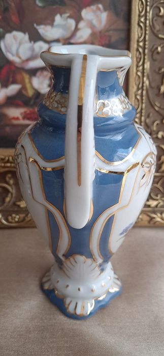 Порцеланови вази Royal Dux