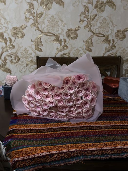 розы розовые срочно