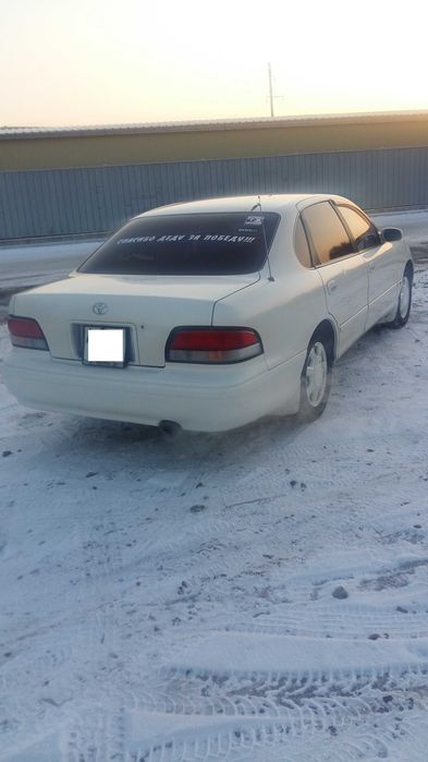 тоёта Авалон 1995