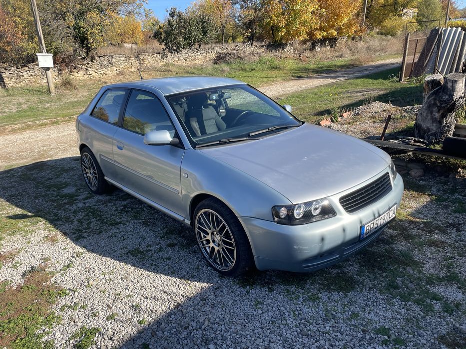 Продавам АУДИ А3 1.8Т