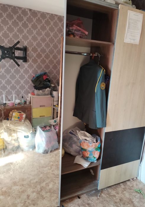 Продам шкаф купе