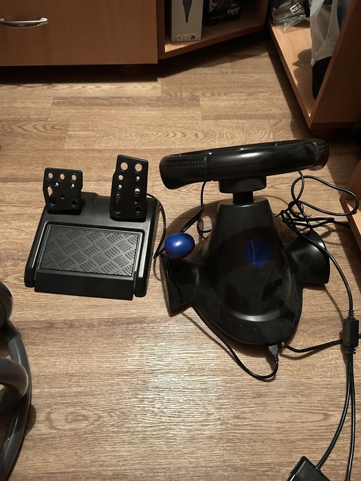 Продам игровой руль