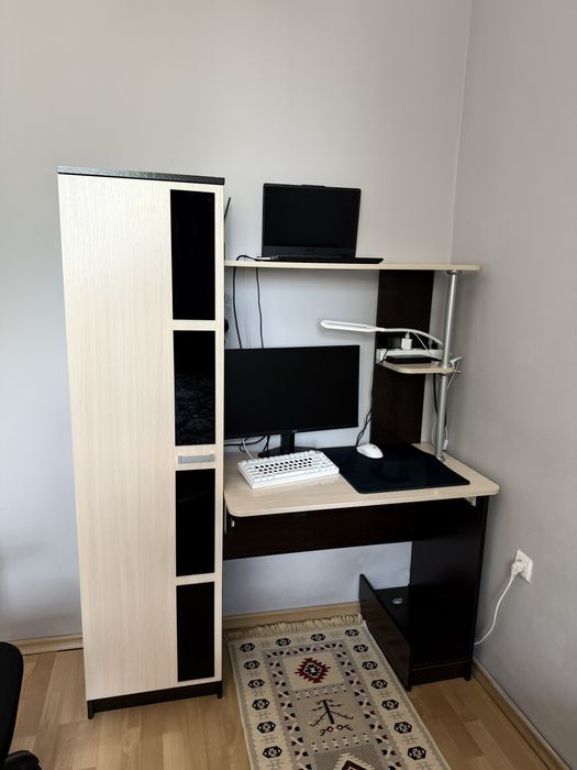 Продается компьютерный стол