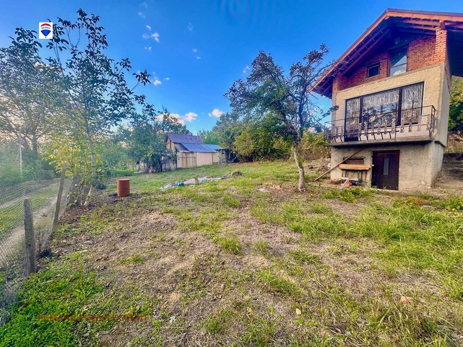 Продава се Къща в с. Николово, Област Русе - 27 кв.м за 926 €/кв.м - Снимка #2