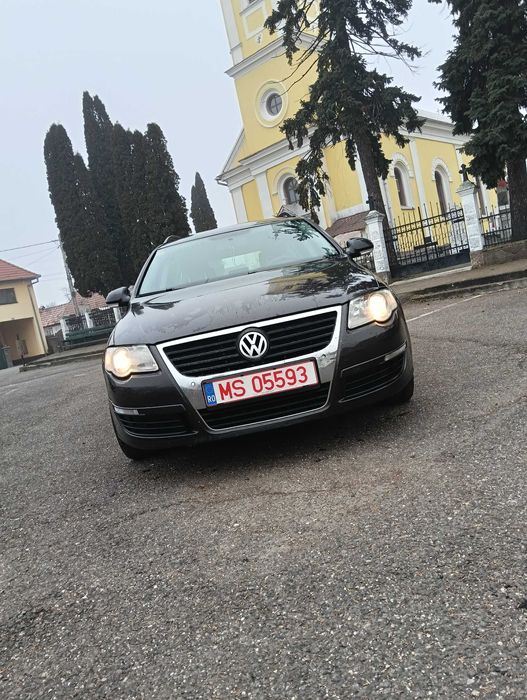 Vând Vw passat 1.9 an 2008