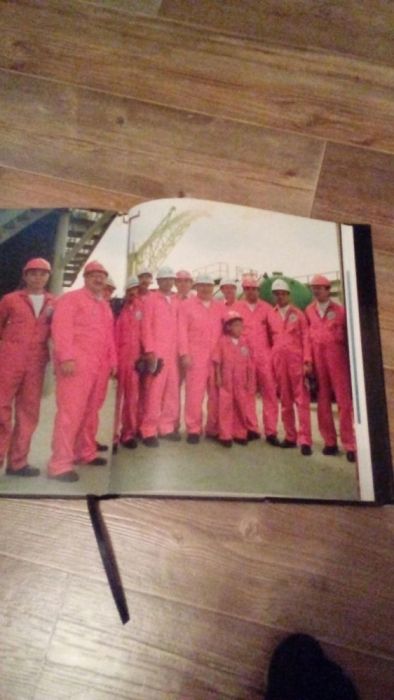 Продам книгу Нефть Казахстана