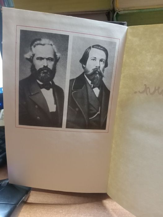 Продам книги мировых авторов