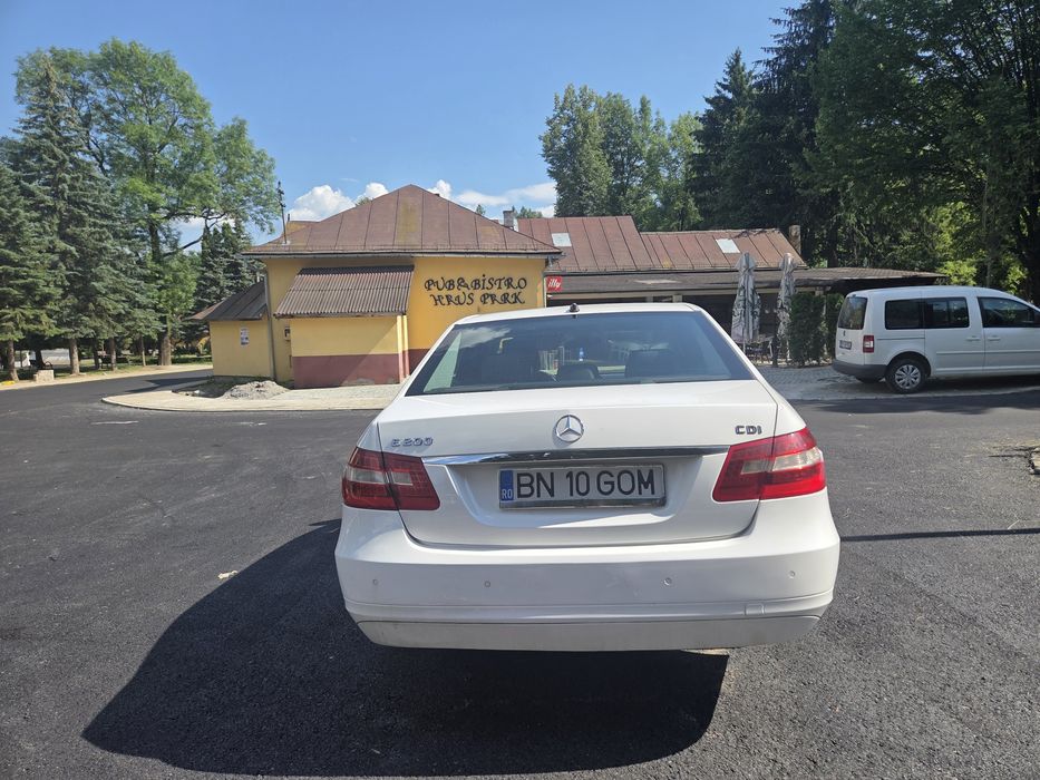 MERCEDES-BENZ E-Class 2009 — imagine 5