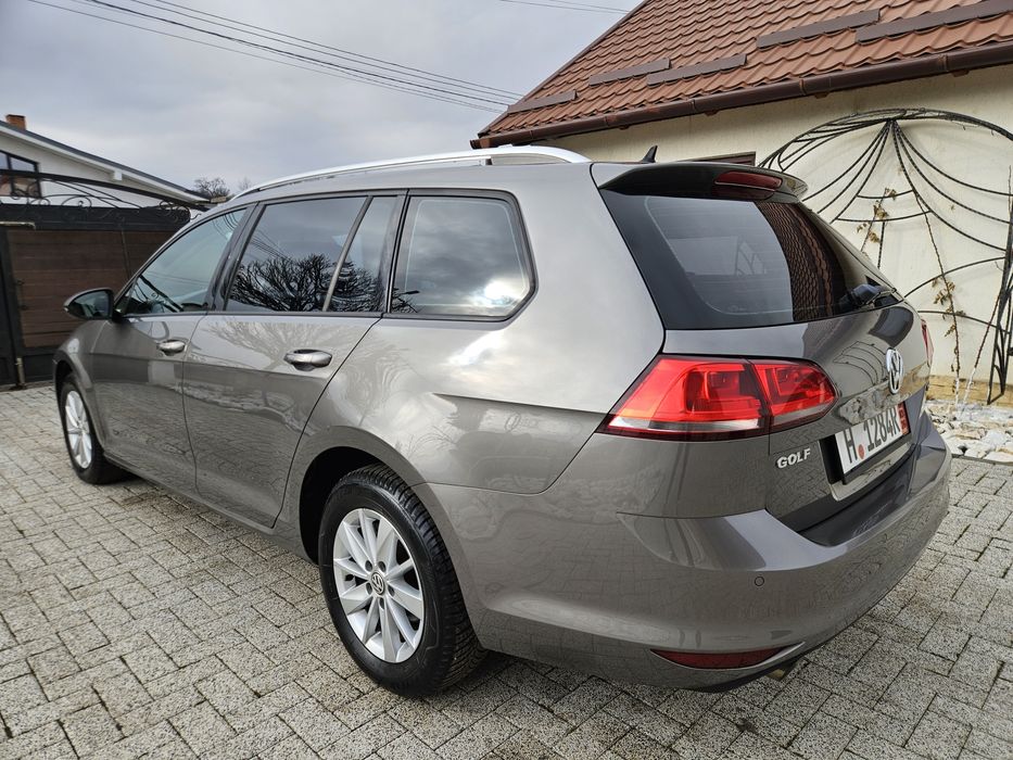 VW Golf 7 -HIGHLINE- 110cp Euro6 MASAJ.