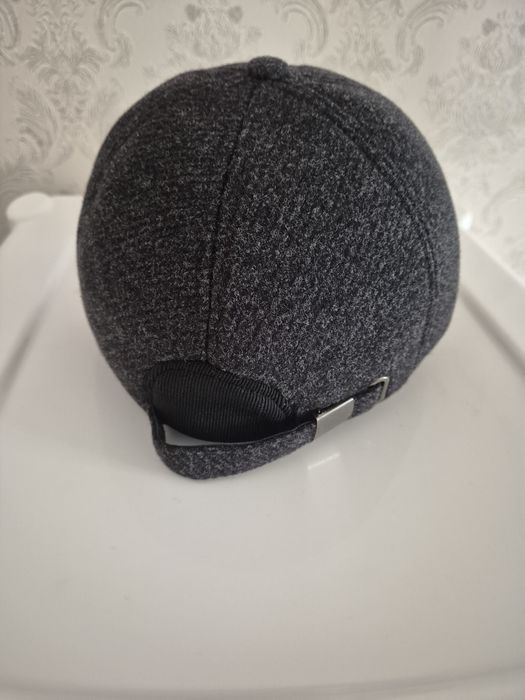 Продается мужская кепка