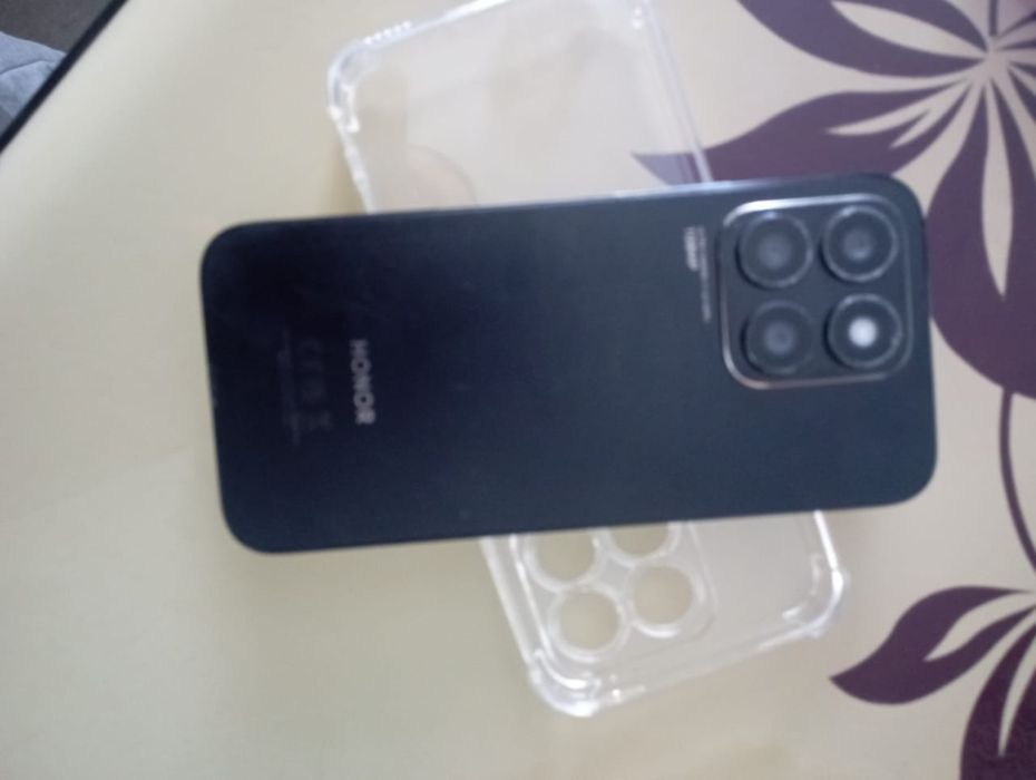 HONOR x8b 8/128 б/у