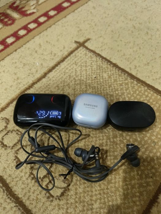 Продам блютуз наушники