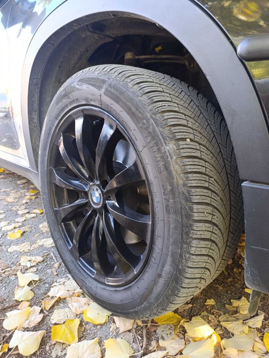 Джанти 19" с чисто нови всесезонни гуми.