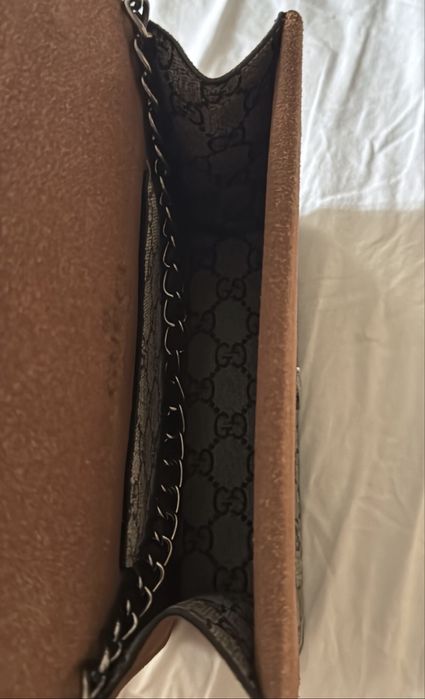 Чанта Gucci.