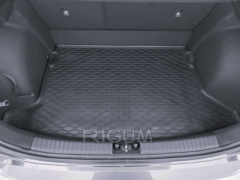 Гумени стелки или багажник KIA CEED от 2018 г. и I30 от 2016 г.
