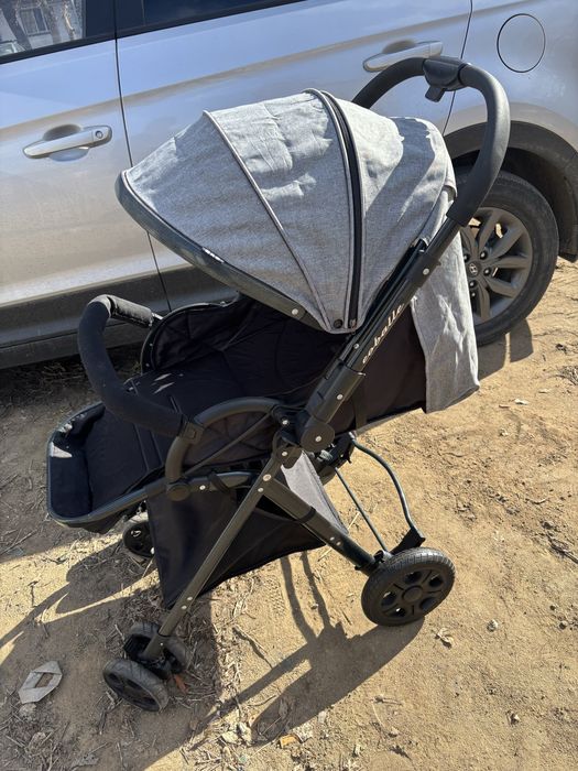 Прогулочная коляска coballe