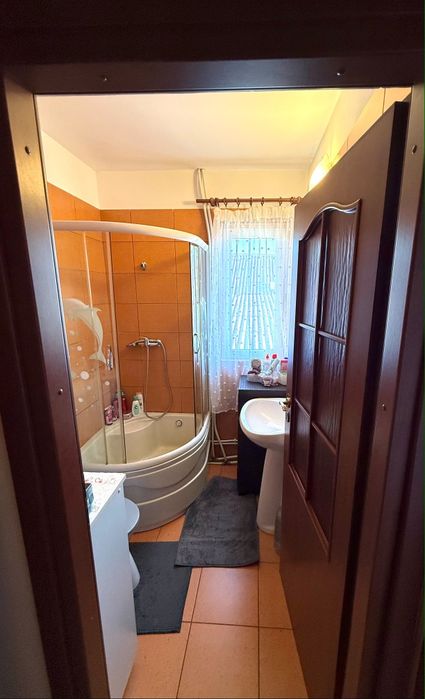 Vând micro apartament in zona Zamca , strada Ion Neculce
