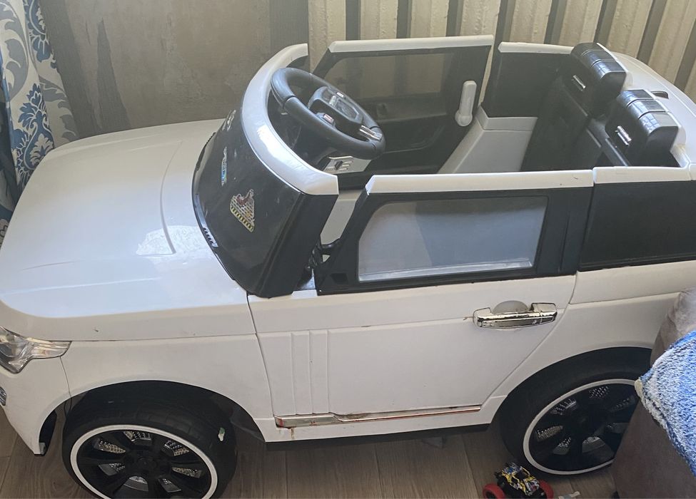 Машинка детская