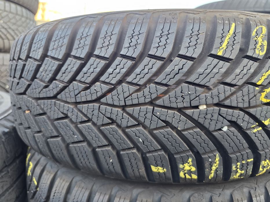 2бр Като нови зимни гуми 185 60 14 - Continental