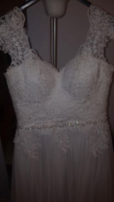 Oferta! Rochie mireasă Elegance Ama,dantela, marime 36-38-40, corset