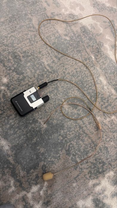 Vand lavaliera sennheiser