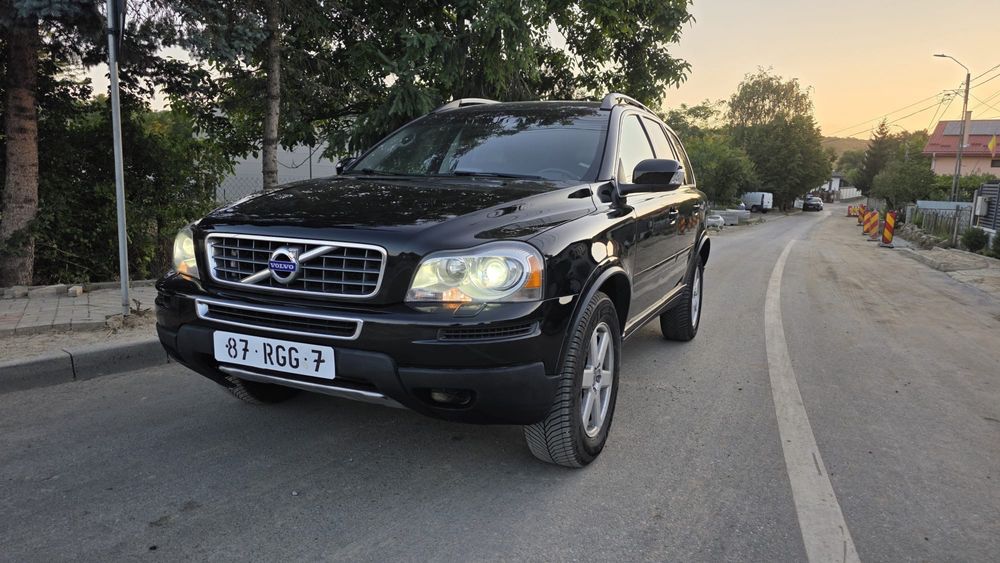 Volvo Xc 90 D5 * Automat * Euro 5 * 7 Locuri * 4*4 *