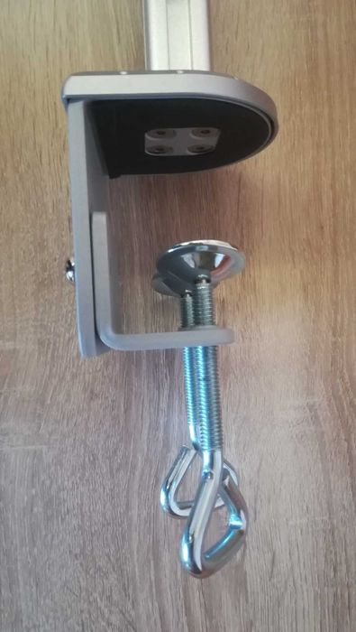 Двойна стойка за монитор