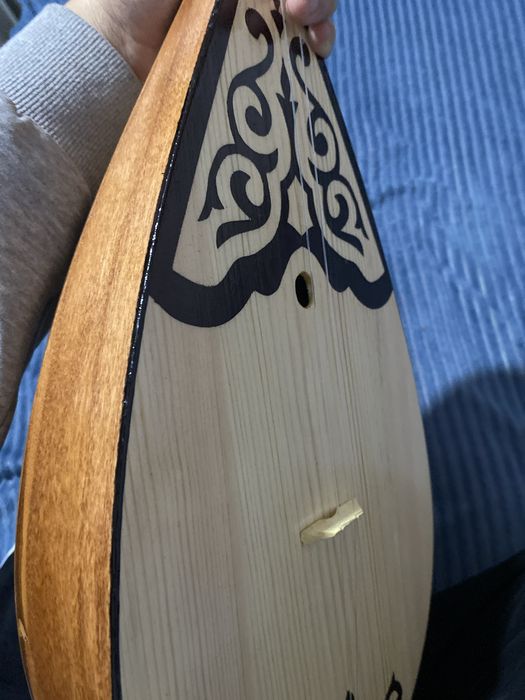 Сапасы жақсы домбыра