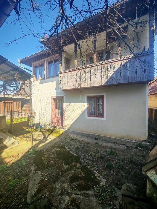 Casa de vanzare dragomiresti