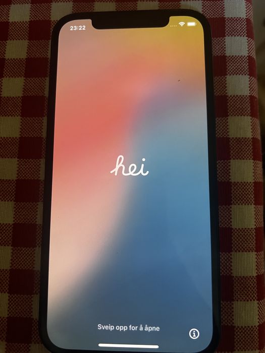 Iphone 12 black