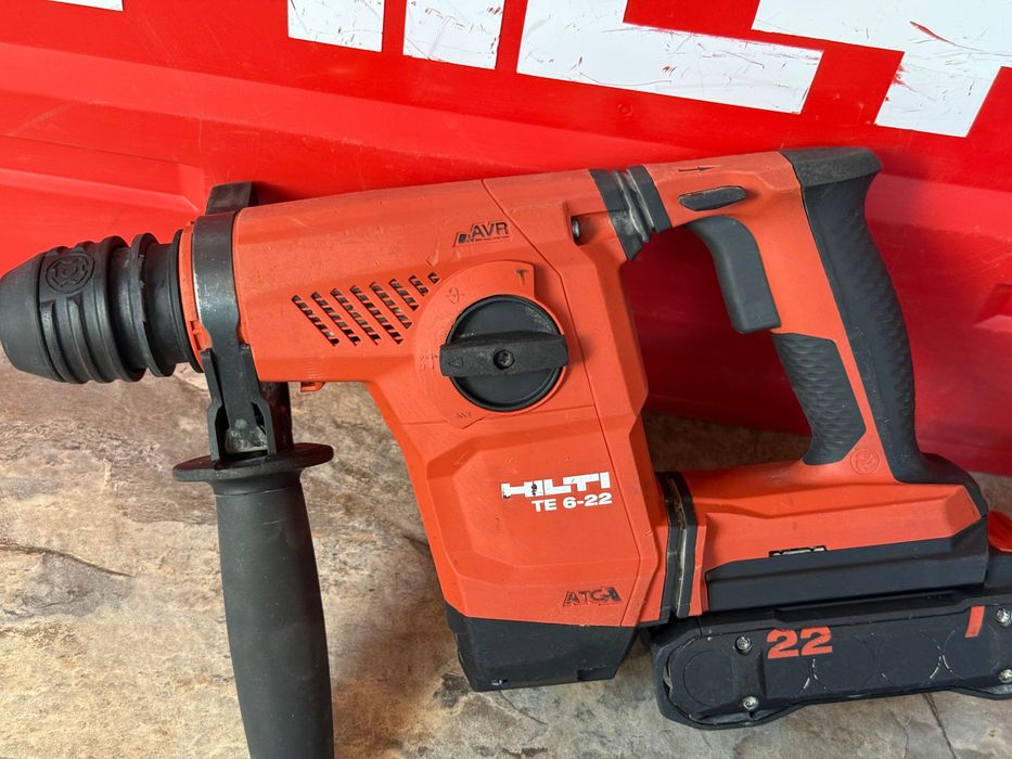 HILTI NURON комплект TE 6-22 / SIW 4AT-22 / AG 4S-22 + 3 батерии + зарядно