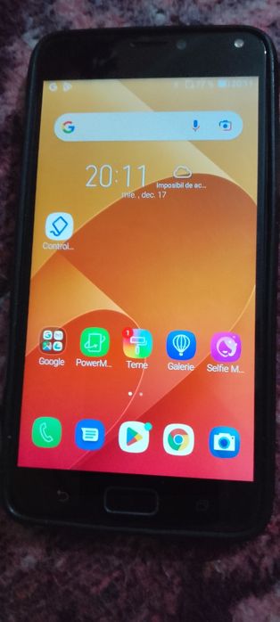 Telefon Asus RAM 3GB