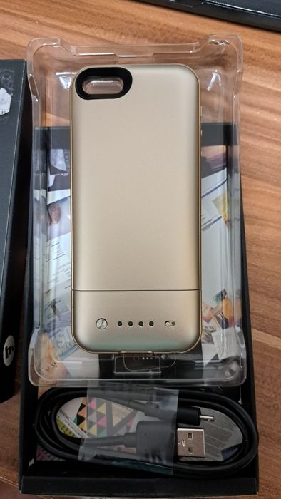 Baterie externa + memorie iPhone