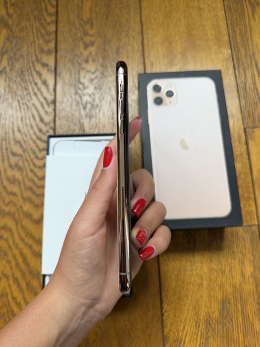 Iphone 11 Pro Max - Gold