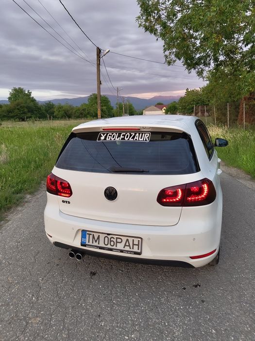 VOLKSWAGEN Golf 2011 — imagine 5
