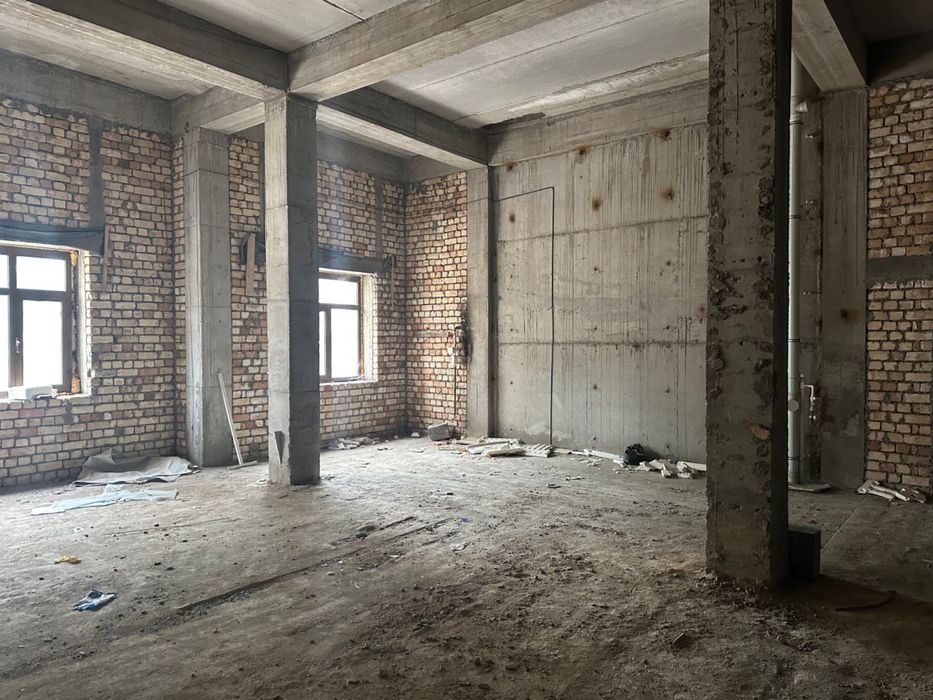 Срочно продается 3/1/7 Гунча Тинчлик метро новостройка 2017 йил