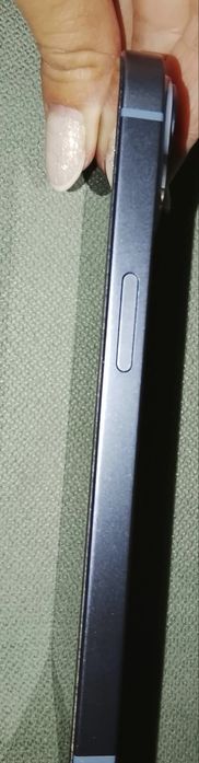 Продавам Iphone 14